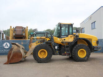 Image for WHEEL LOADERS 2016 Komatsu WA380-7