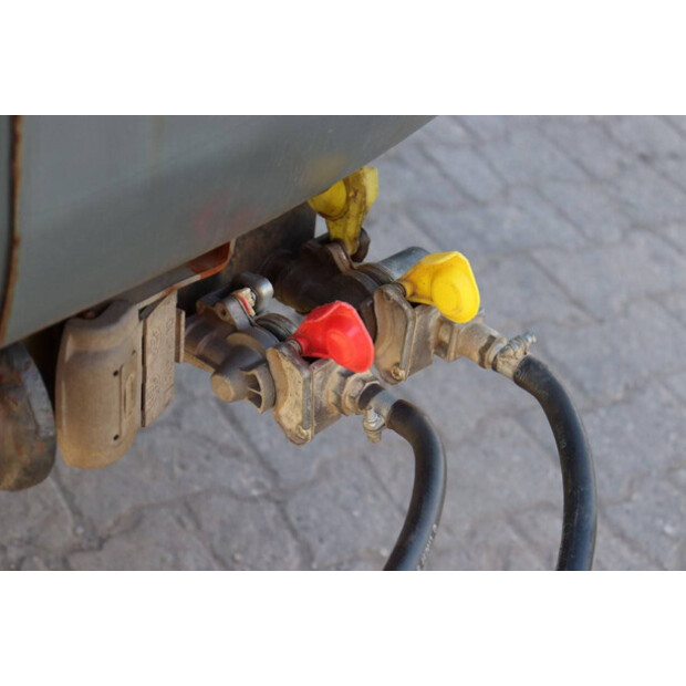 2007 Atlas-Copco XRXS566CD EC BOX-41811912