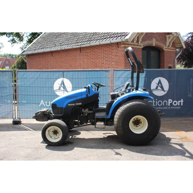 New Holland TC40D-41811991