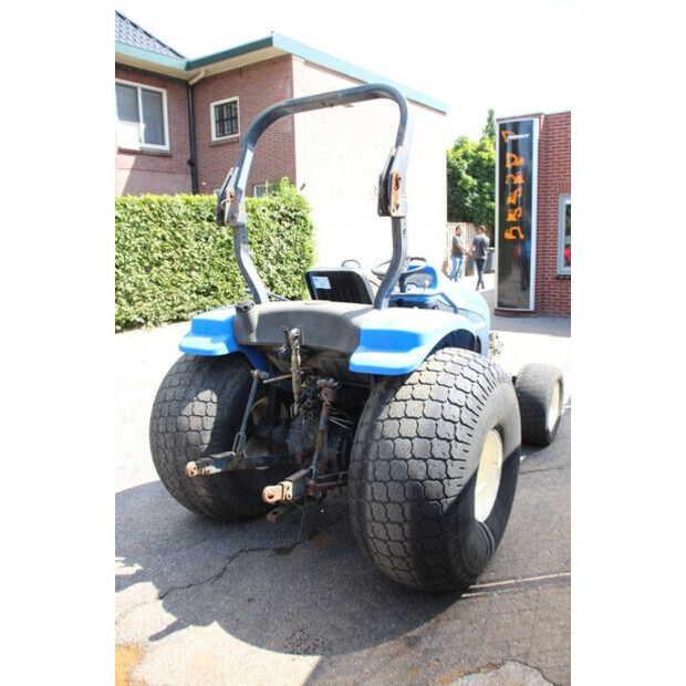 New Holland TC40D-41811993