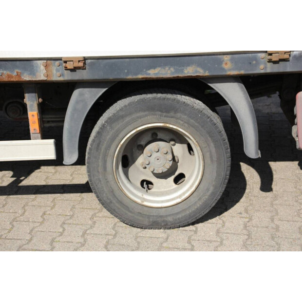 مرسيدس بنز 670.3-41812028