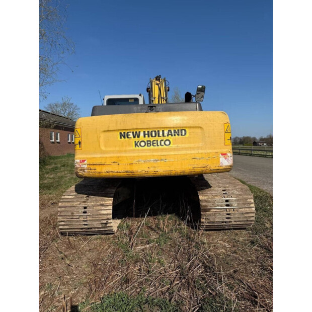 2006 New Holland E215-41812097