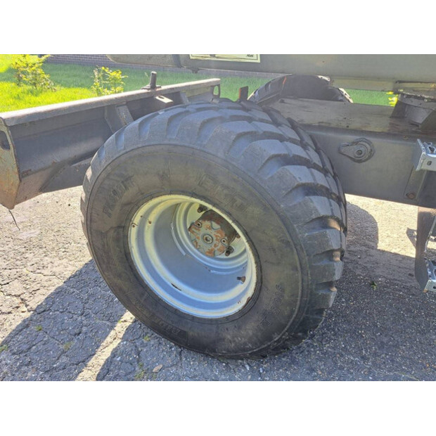 2002 Neuson 6502-41812309