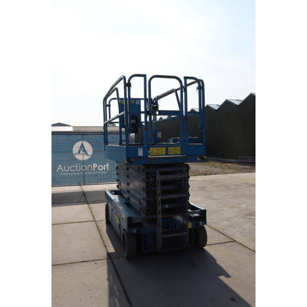 2013 Genie GS4047-41812911