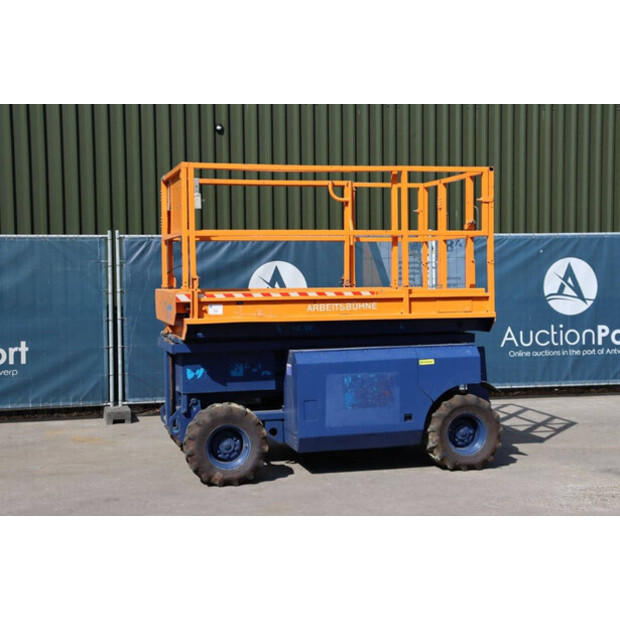 2001 Genie GS2668-41813034