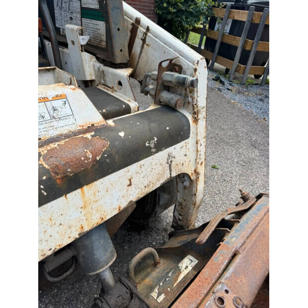 BOBCAT 463-41813454
