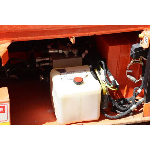 2015 JLG R6-41813708