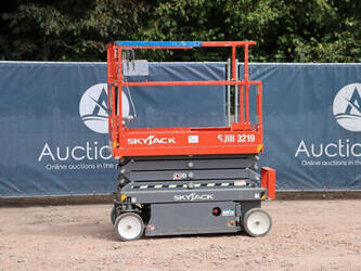 Image for SCISSOR LIFTS 2019 SkyJack SJ III 3219