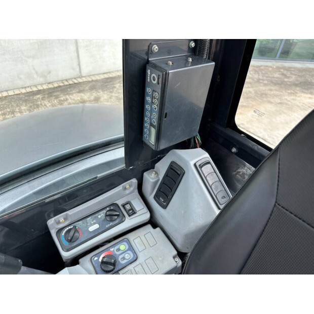 2018 KUBOTA KX155-5-41814628