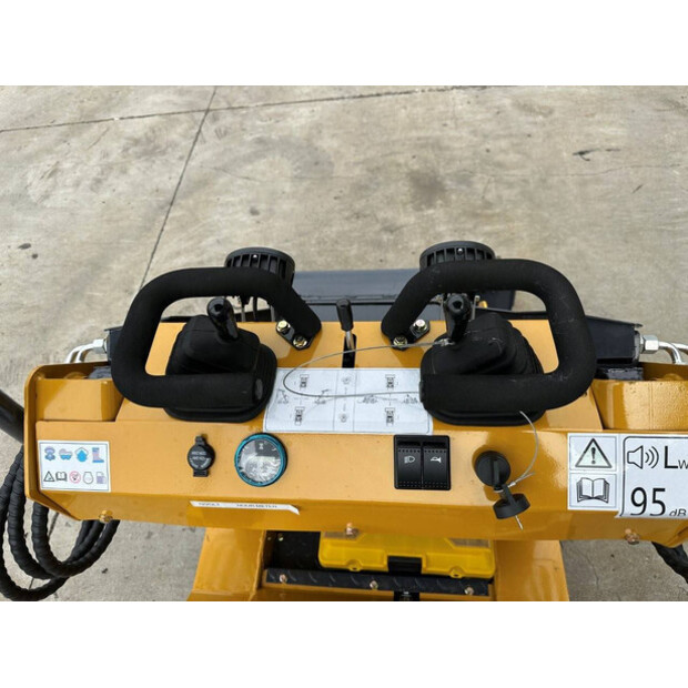 2025 Newkrick SI360-41815030