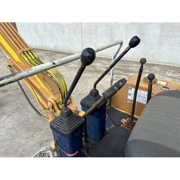 كوماتسو PC10-6-41815085