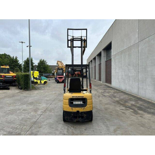 2000 MITSUBISHI FG15-41815132
