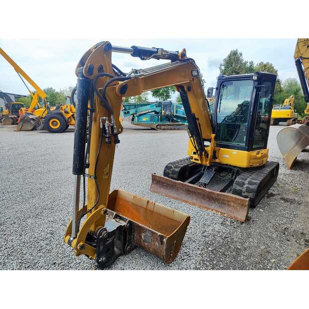 2022 كاتربيلر 303.5 CR-41822519