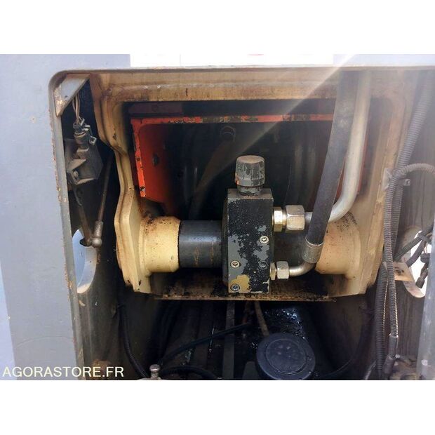 2016 JLG 4013-41827402
