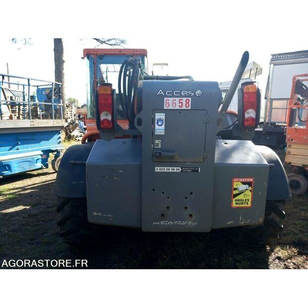2016 JLG 4013-41827408