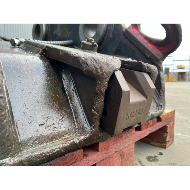 2016 Caterpillar 349E-41831331