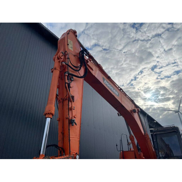 2012 Doosan DX235LCR-41832662