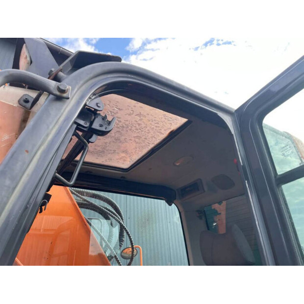 2012 Doosan DX235LCR-41832671