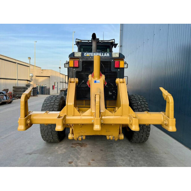 2011 Caterpillar 140M-41833276