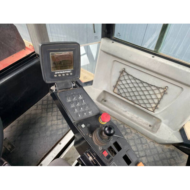 2013 DYNAPAC CP224-41833701