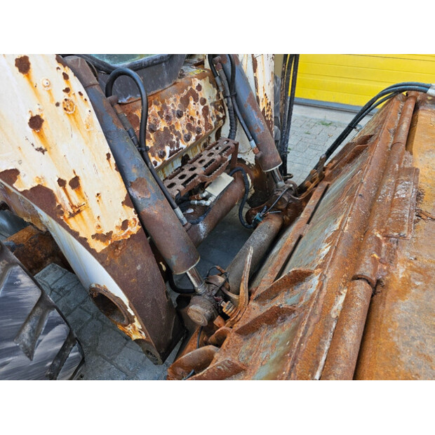 2016 BOBCAT S850-41835726