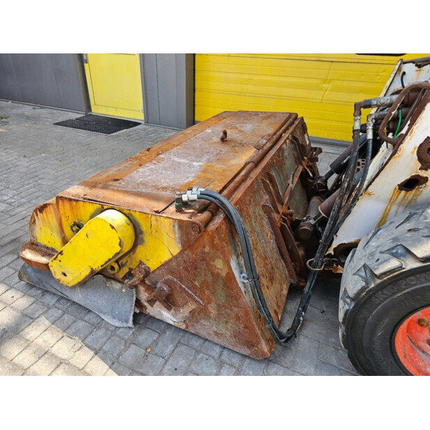 2016 BOBCAT S850-41835729