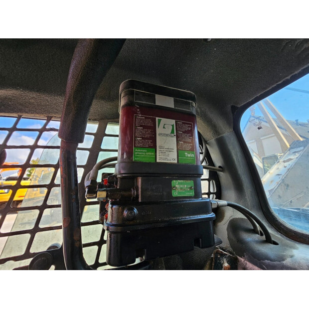 2016 BOBCAT S850-41835738