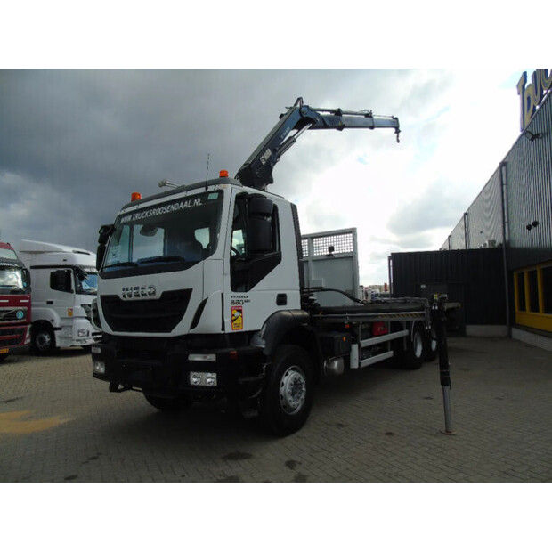 2013 ايفكو EUROTRAKKER 360-41835913