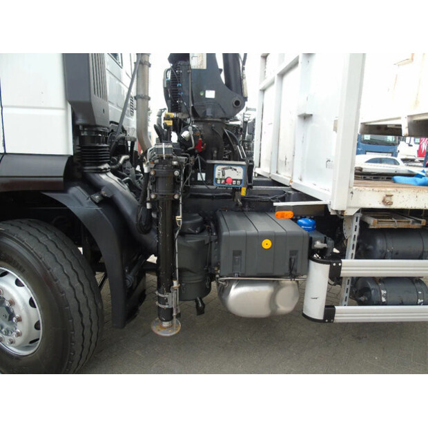 2013 ايفكو EUROTRAKKER 360-41835937