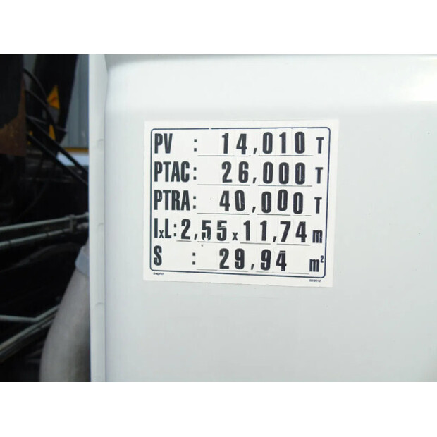 2013 ايفكو EUROTRAKKER 360-41835959