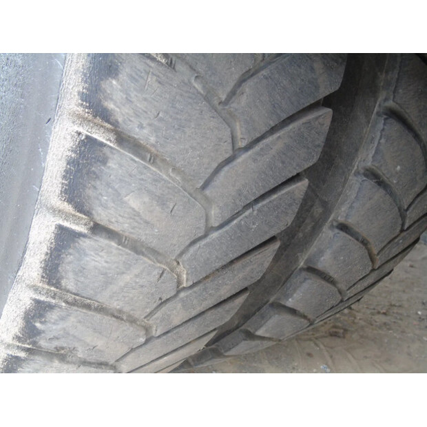 2013 ايفكو EUROTRAKKER 360-41835965