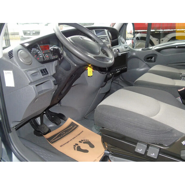 2013 Iveco DAILY 35C13-41836444