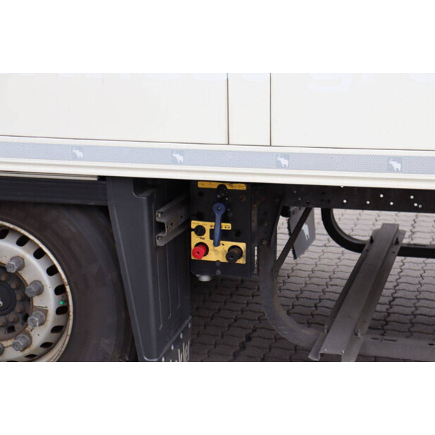 2018 Schmitz Cargobull SCB*S3B-41852852