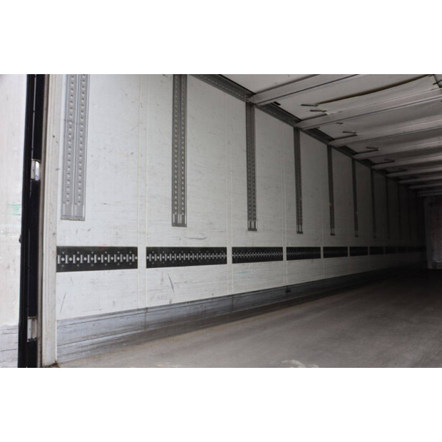 2018 Schmitz Cargobull SCB*S3B-41852873