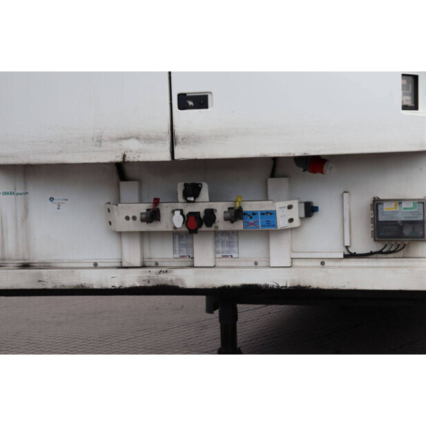 2017 Schmitz Cargobull SCB*S3B-41852905