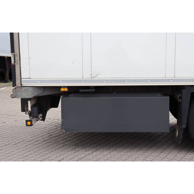 2017 Schmitz Cargobull SCB*S3B-41852936