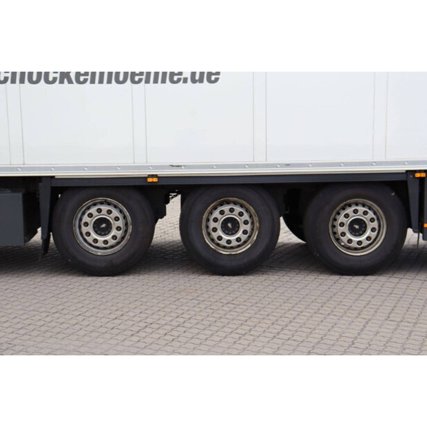 2017 Schmitz Cargobull SCB*S3B-41852937