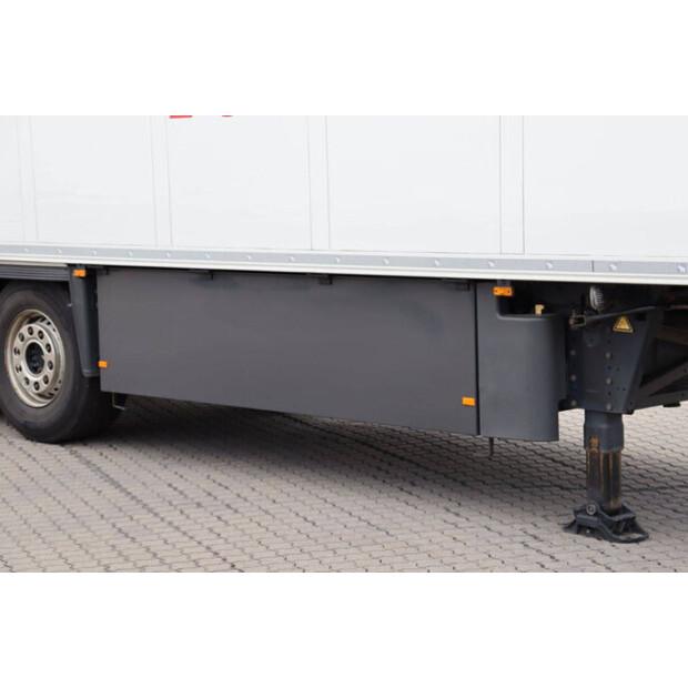2017 Schmitz Cargobull SCB*S3B-41852939