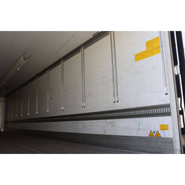 2019 Schmitz Cargobull SCB*S3B-41853292
