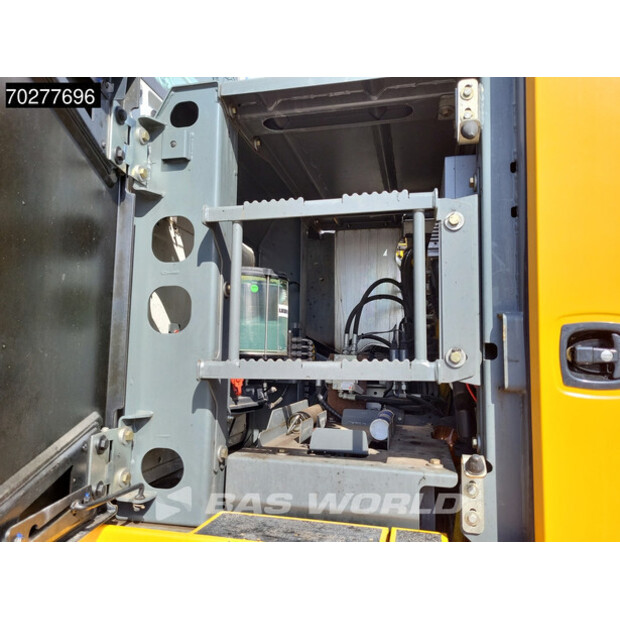 2018 Liebherr R936LC-41855076