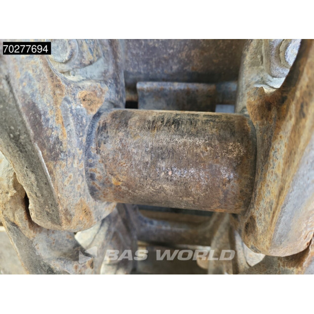 2014 ليبهير R946 S HD-41855120
