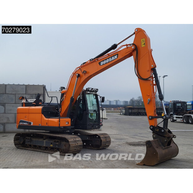 2021 Doosan DX140LC-5-41855159