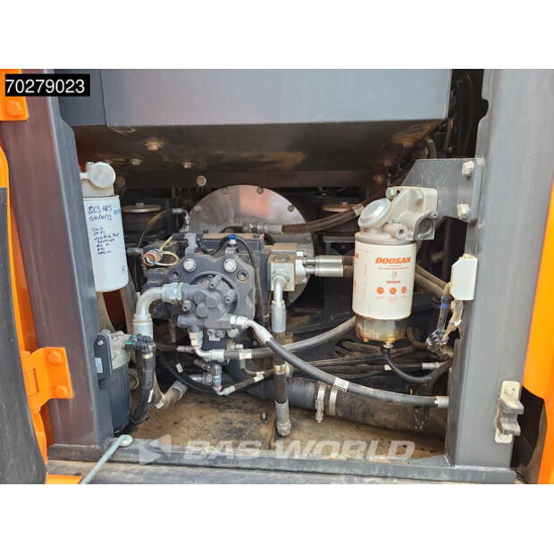 2021 Doosan DX140LC-5-41855187