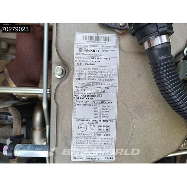 2021 Doosan DX140LC-5-41855205
