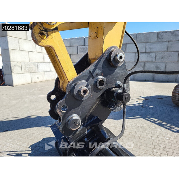 2018 Caterpillar 325FL-41856041