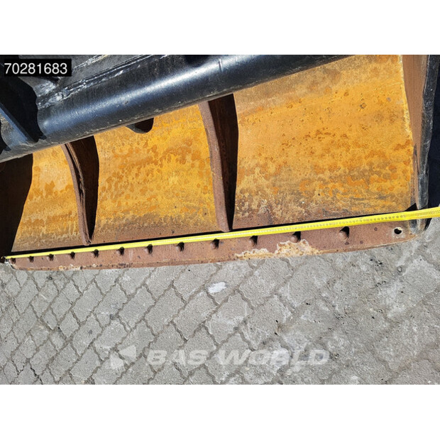 2018 Caterpillar 325FL-41856044