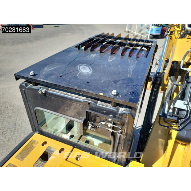 2018 Caterpillar 325FL-41856048