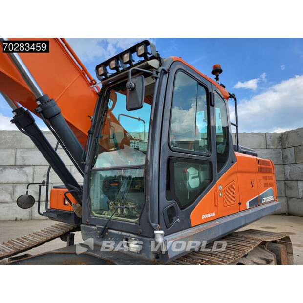 2019 Doosan DX255LC-5-41856215