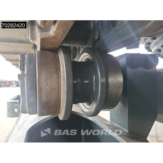 2025 Hyundai HX130-41857009
