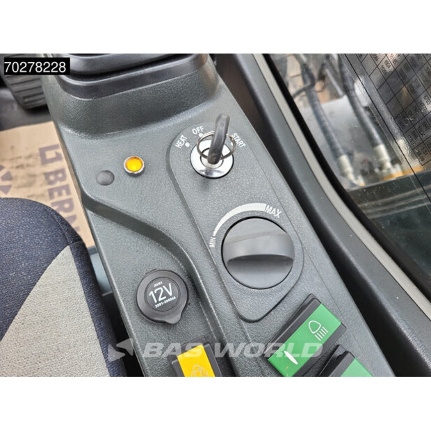 2021 Sany SY265C LC-41857144